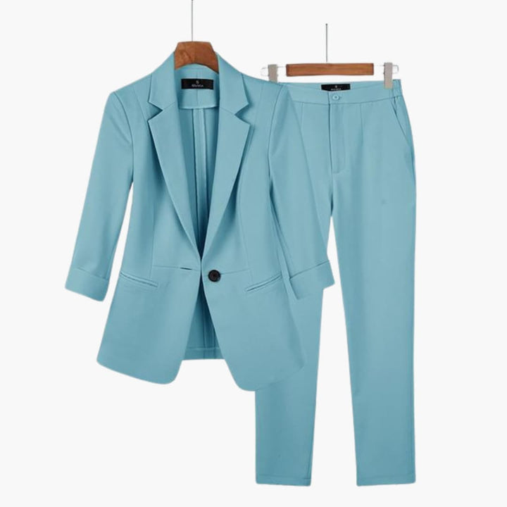 KARYLLE - SOPHISTICATED CORPORATE SET