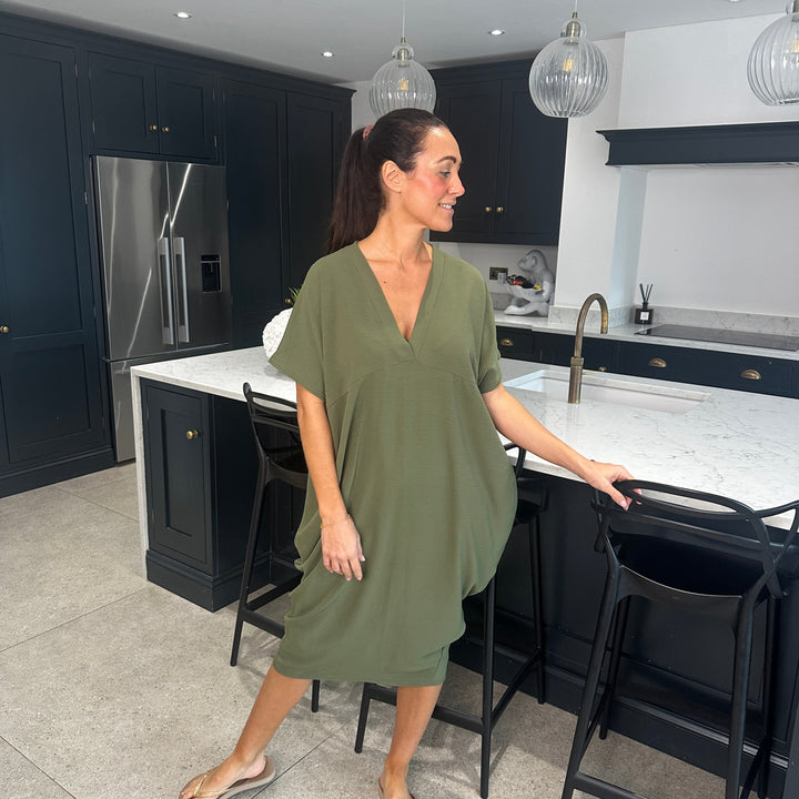 TANYA - V-NECK MAXI DRESS