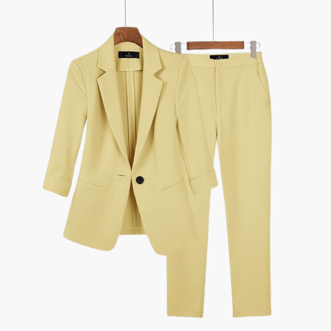 KARYLLE - SOPHISTICATED CORPORATE SET