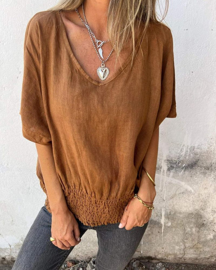 MELINA - CLOSE CUT V NECK TEE