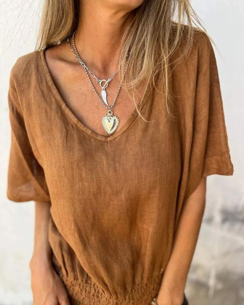 MELINA - CLOSE CUT V NECK TEE