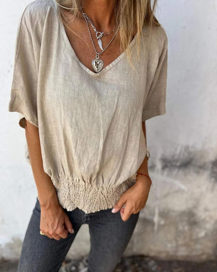 MELINA - CLOSE CUT V NECK TEE
