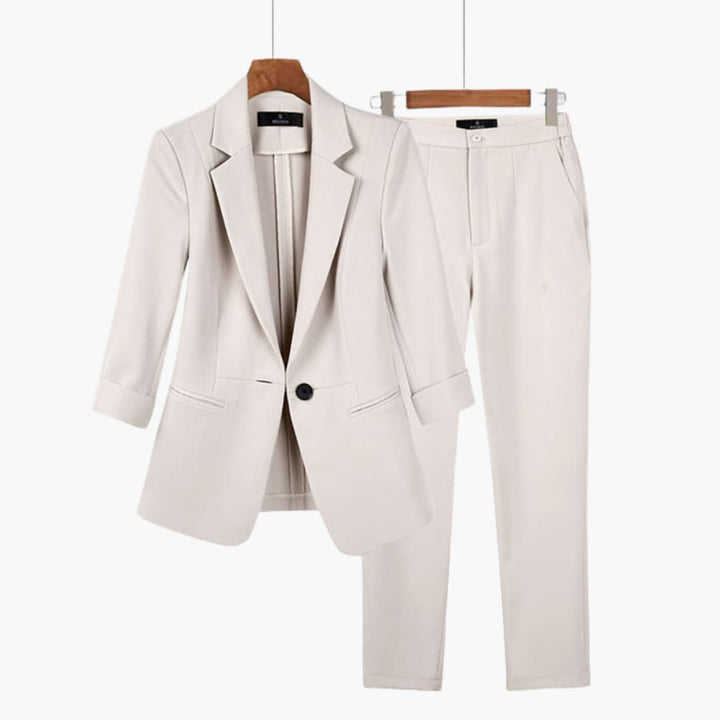 KARYLLE - SOPHISTICATED CORPORATE SET