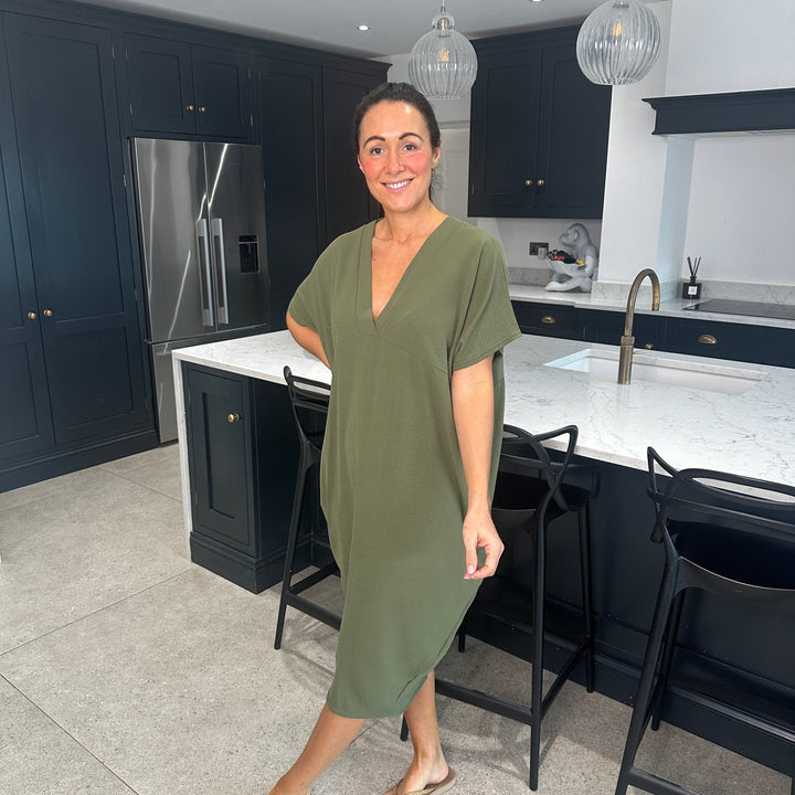 TANYA - V-NECK MAXI DRESS