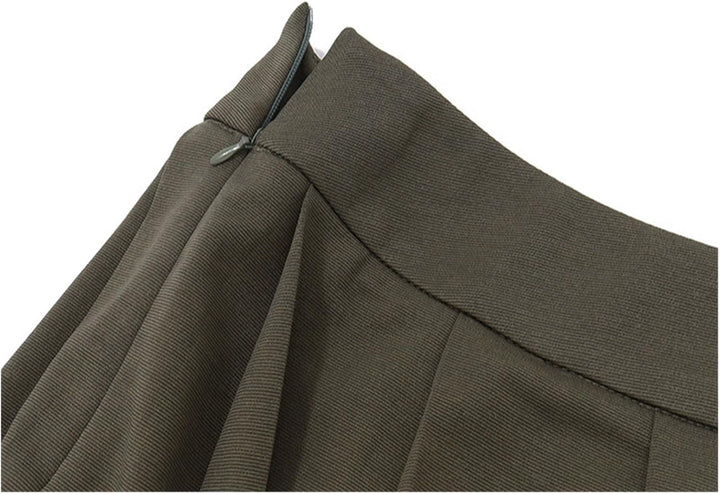 MARIDEE - SLEEVELESS SUIT AND PLEATED SKIRT