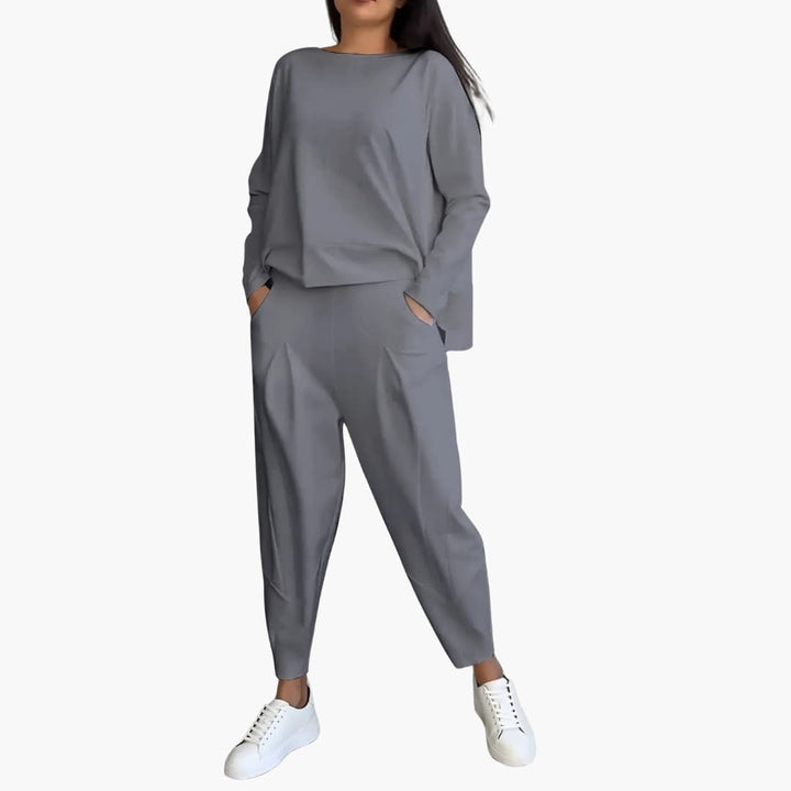 AISLINN - COMFORTABLE TWO-PIECE SET