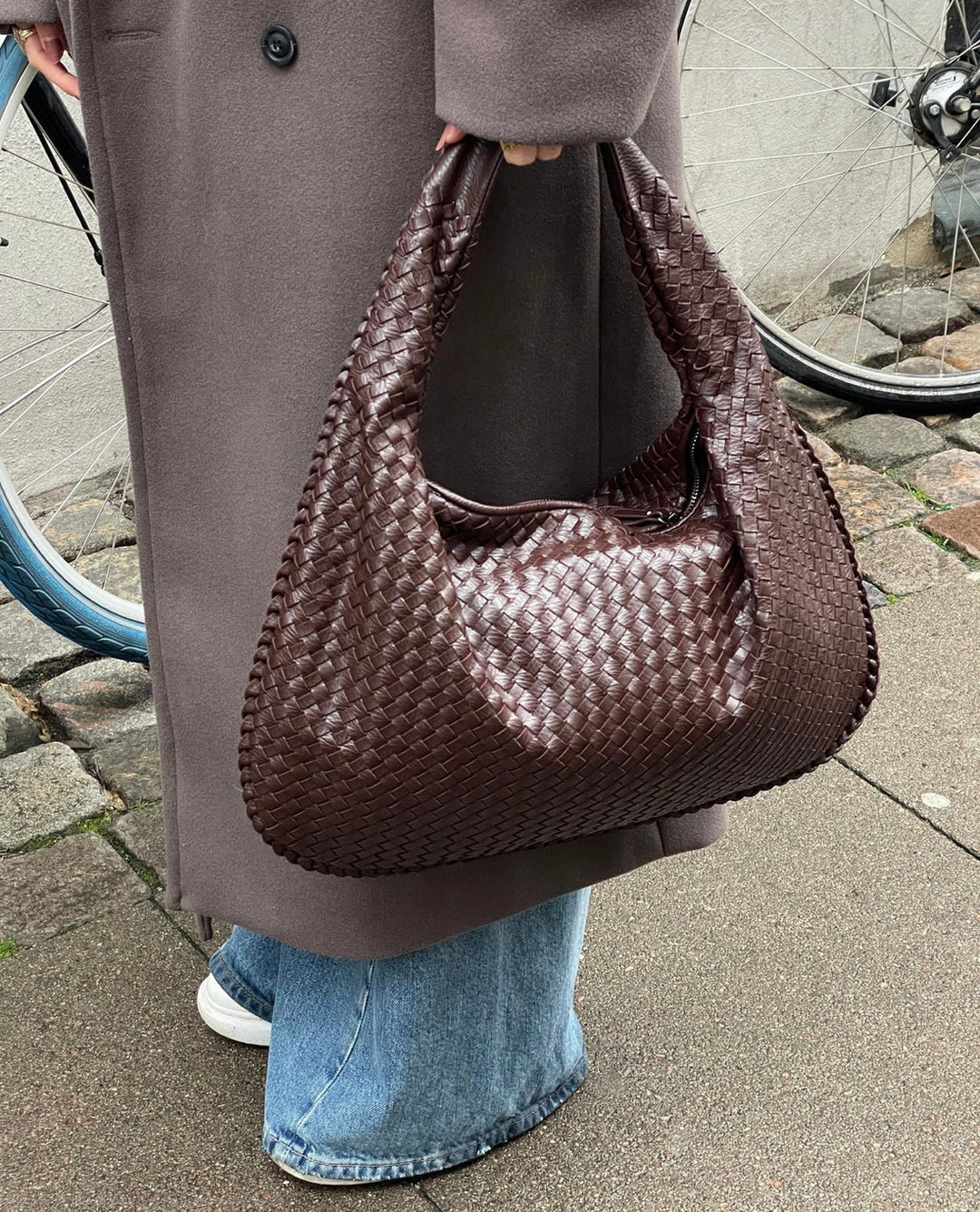 BIANCA - WOVEN LEATHER TOTE BAG