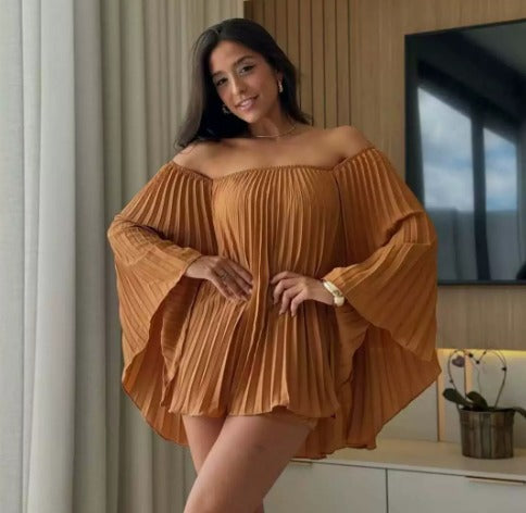 ODELFA - ELEGANT PLEATED SHORT SET