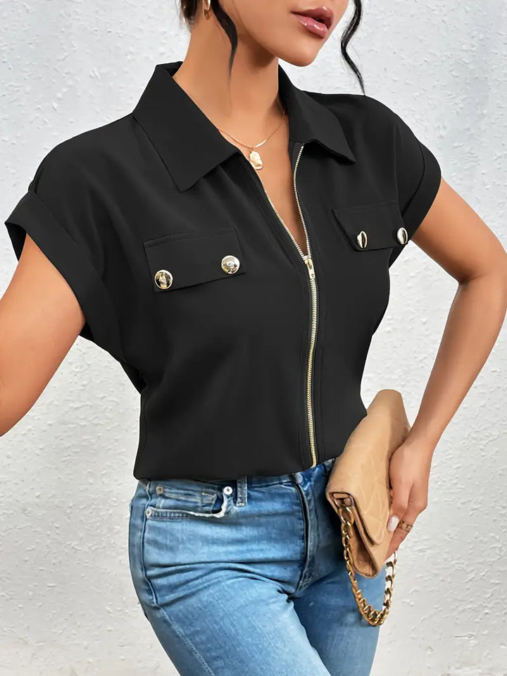 SAFIRA - ZIP-FRONT SHORT SLEEVE BLOUSE